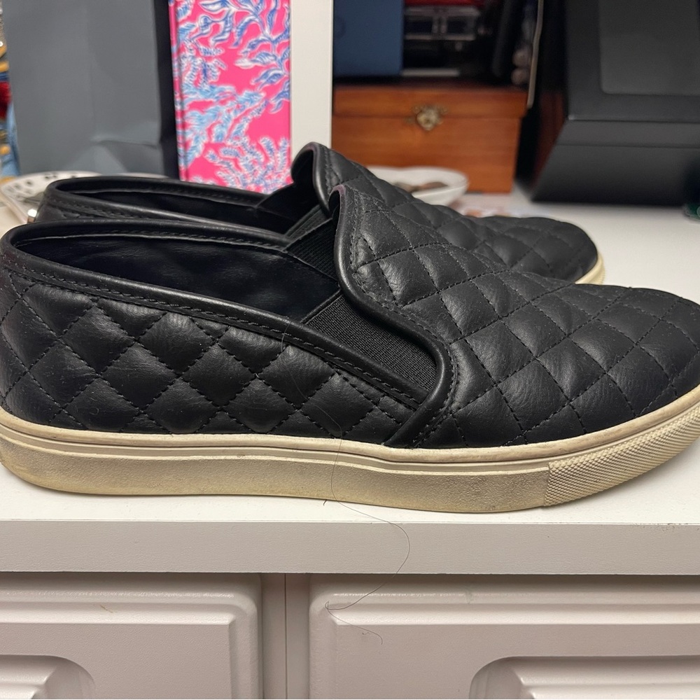Slip on sneakers